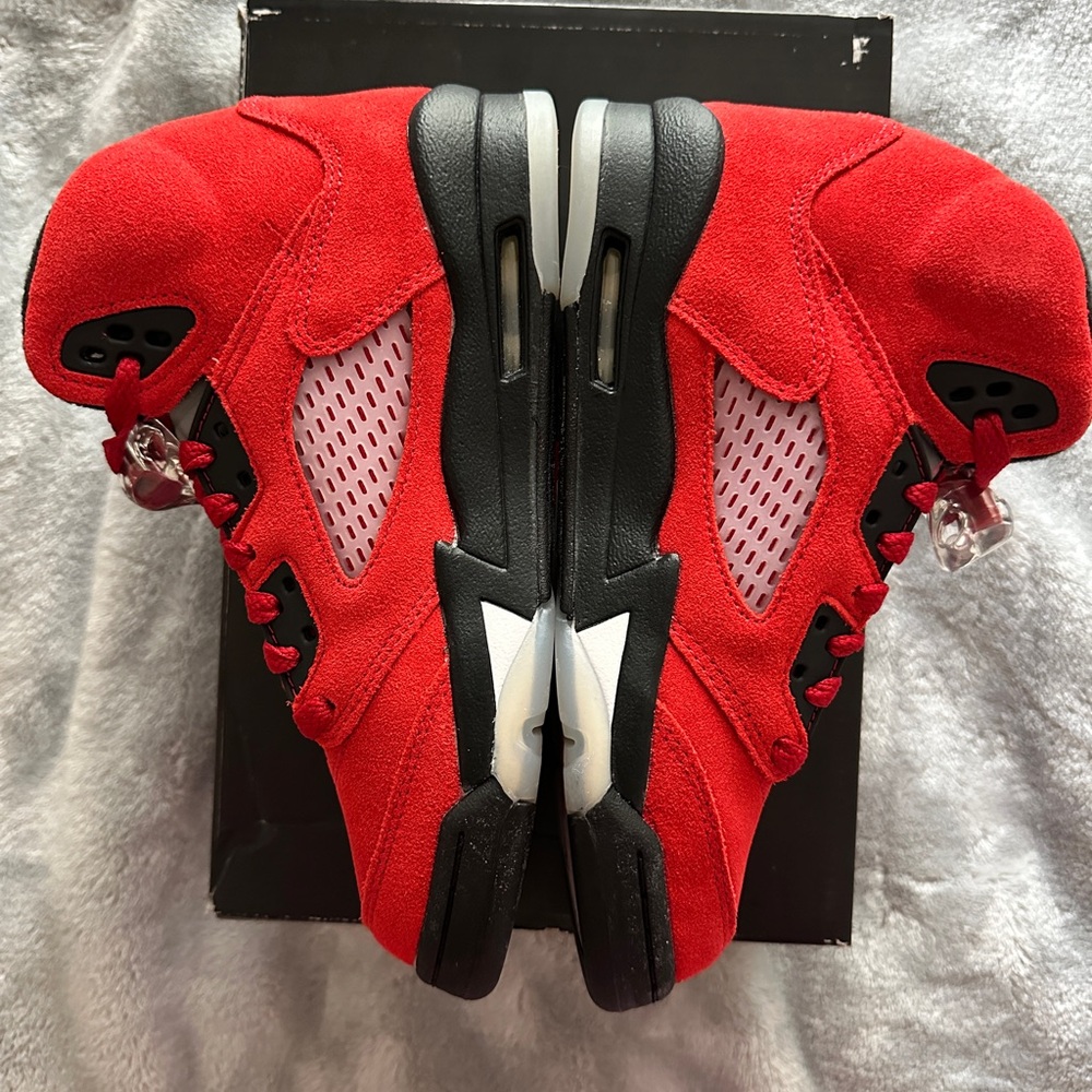 Nike Air Jordan Kids Red Shoes - Picture 3 of 5